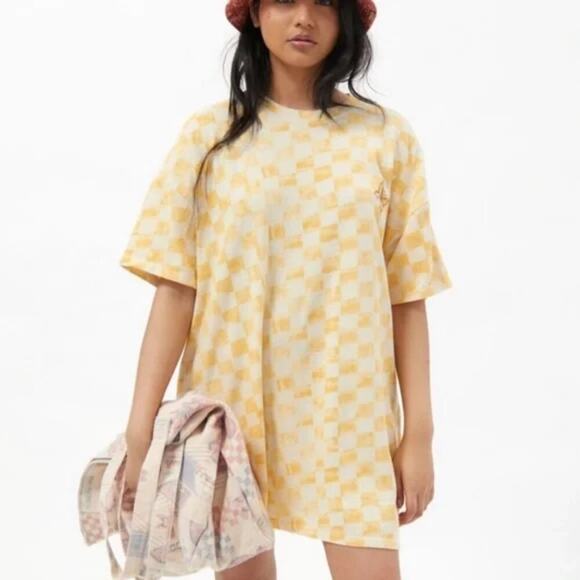Urban Outfitters UO Yellow Checkerboard Butterfly T-Shirt Dress size large - Picture 1 of 7